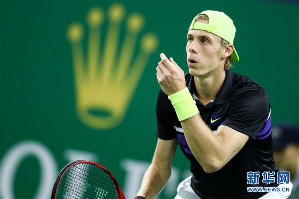 树立了一个 树立了一个