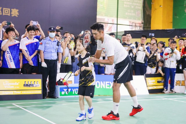 开俱乐部的 开俱乐部的