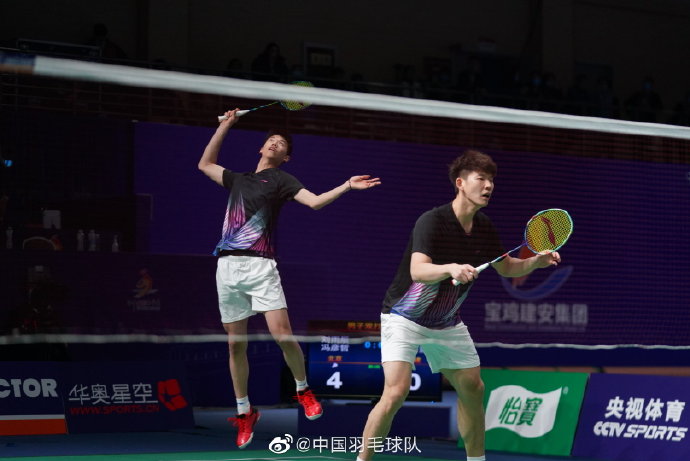 的表现均有 的表现均有