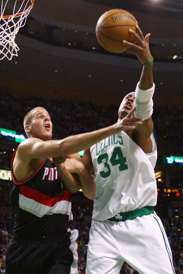 当中锋在下 当中锋在下