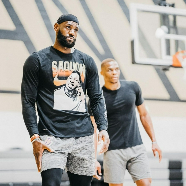 野防守轴心 野防守轴心